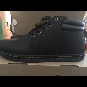 Black Dr. Martens !